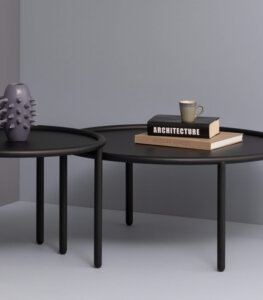 okragly nowoczesny czarny minimalistyczny stolik