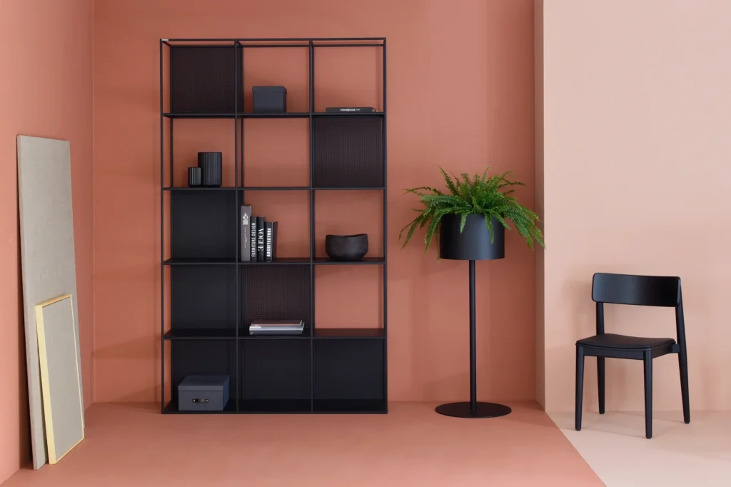 regał minimalistyczny czarny do salonu polski design