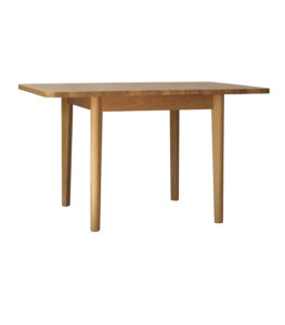mały rozkładany kwadratowy stół drewniany