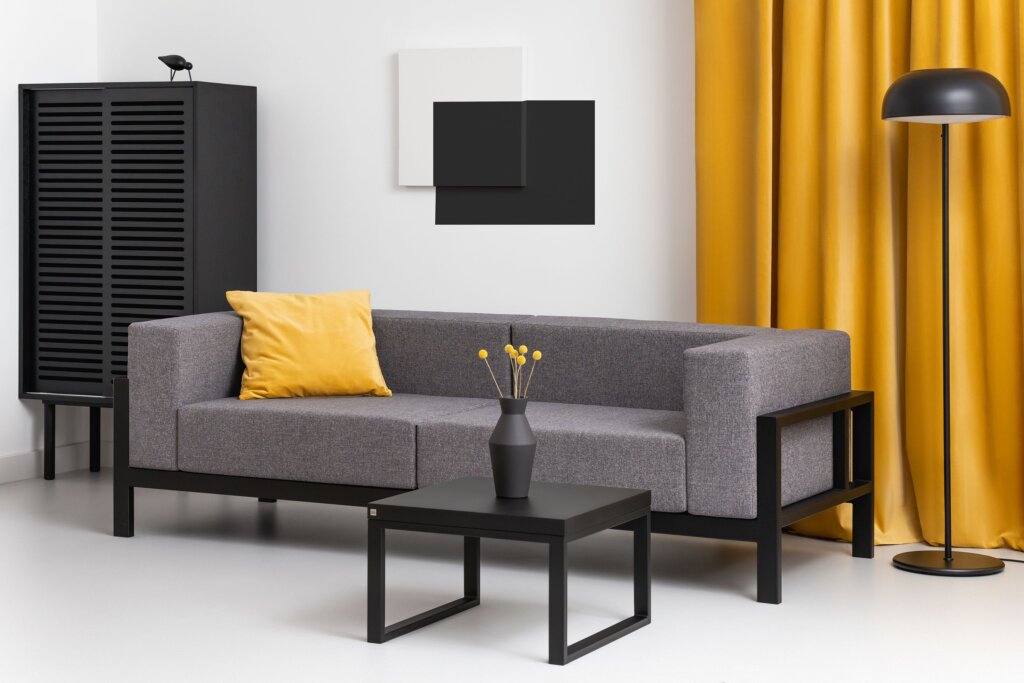 nowoczesna minimalistyczna sofa czarna